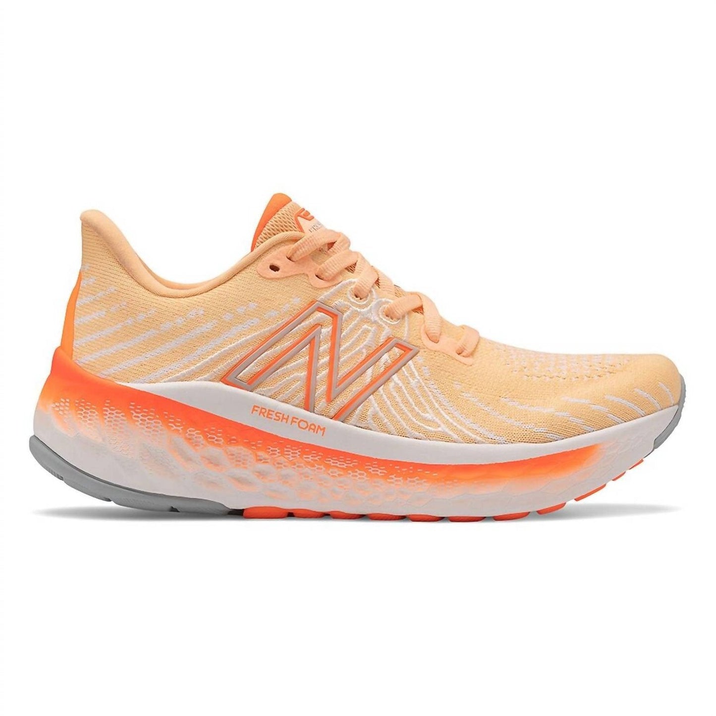 Women's New Balance Fresh Foam Vongo V5, Light Mango/Arctic Fox, 8.5 D Wide