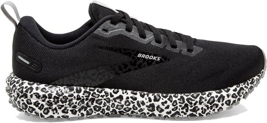 Women's Brooks Revel 6, White/Black/Alloy, 9.5 B Medium